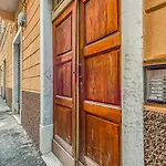 Nelli Rooms Via Biassa